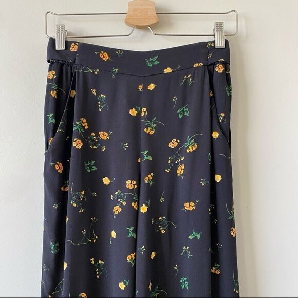 ARITIZA “Wilfred” Floral Tie Back Wide Leg Pants - Picture 4 of 14